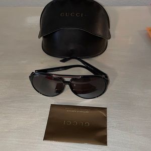 Gucci Black Aviator Men sunglasses